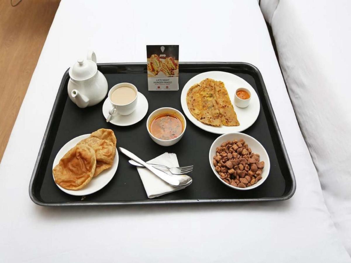 Oyo 45961 Hotel Swarn Bhumi Bilāspur Buitenkant foto
